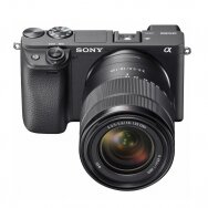 Fotoaparatas Sony α6400 18-135 Kit Black papildoma + 1 metų garantija